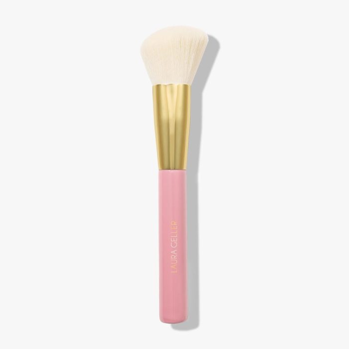 LG_AngledBlushBrushBreastCancerAwareness_HOLIDAY2023_FentyShot-ECommerce_JPG.jpg