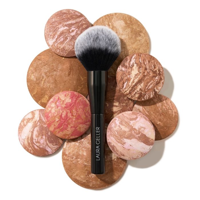 LG_BronzerBrush_BrushwProductPairings-ECommerce_JPG.jpg